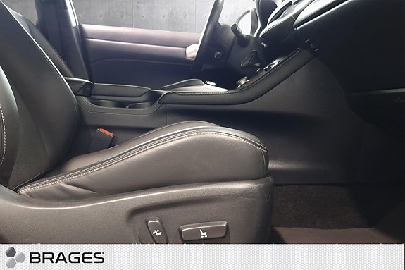 Lexus CT200h 24 of 28