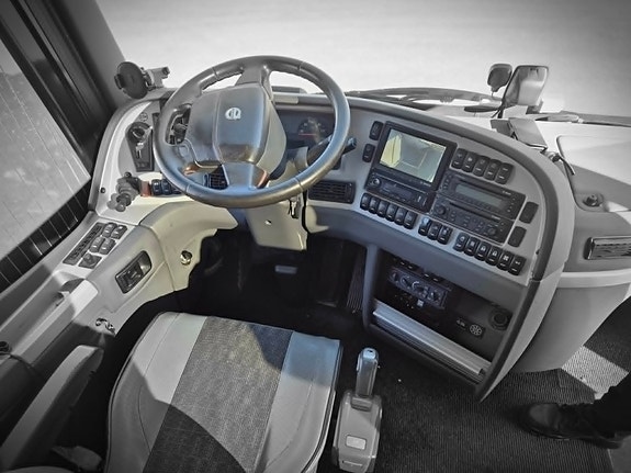 Volvo 9900 12 of 12