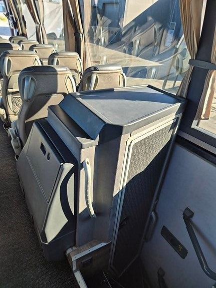 Volvo 9900 9 of 12