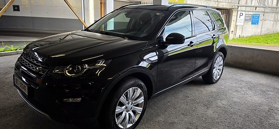 Land Rover Discovery Sport 4 of 30