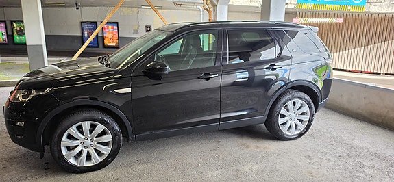 Land Rover Discovery Sport 5 of 30