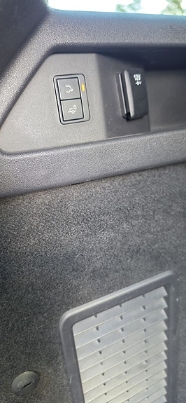 Land Rover Discovery Sport 23 of 30