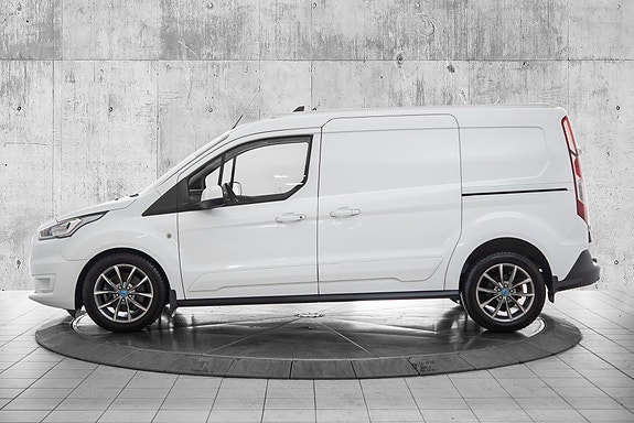 Ford Transit Connect 2 of 19