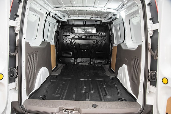 Ford Transit Connect 10 of 19