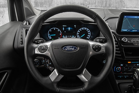 Ford Transit Connect 17 of 19