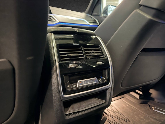 BMW X5 27 of 29