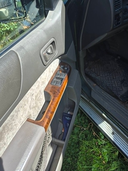 Nissan Patrol 5 of 16