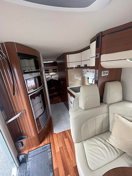 Hymer HYMERMOBIL S 830 Meget velholdt / Støttelabber / Skinninteriør 17 of 30