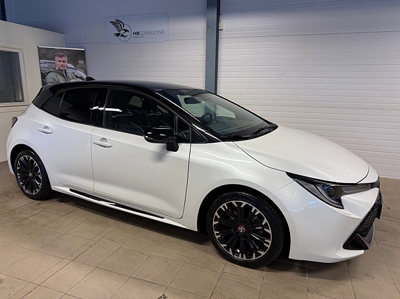 Toyota Corolla 3 of 29