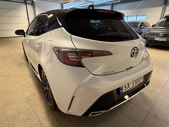 Toyota Corolla 10 of 29