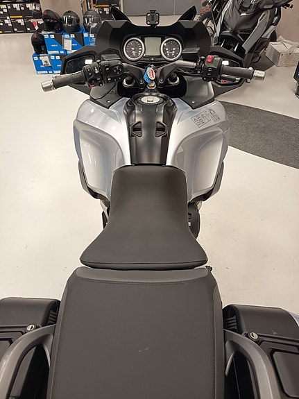 Triumph Trophy 9 of 20