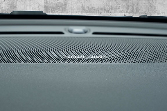 Volvo C40 23 of 30
