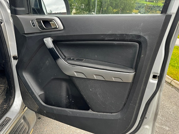Ford Ranger 24 of 30