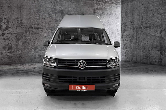 Volkswagen Transporter 2 of 13