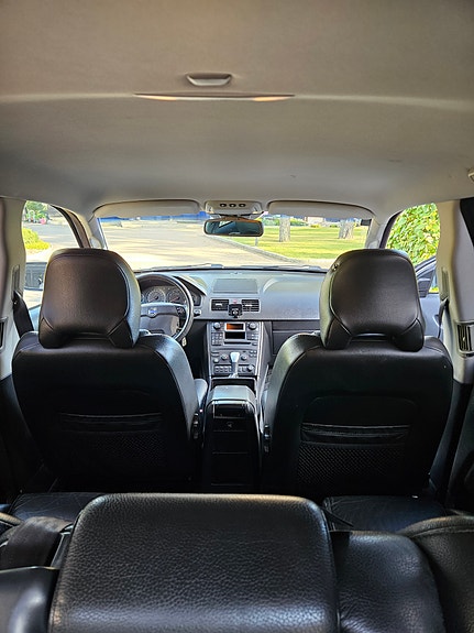 Volvo XC90 9 of 30