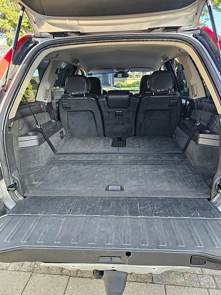Volvo XC90 11 of 30