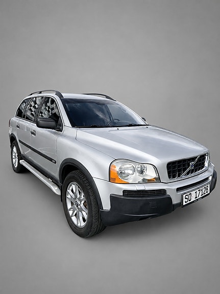 Volvo XC90 3 of 30