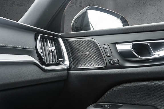 Volvo V60 30 of 30