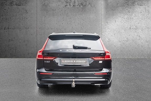 Volvo V60 10 of 30