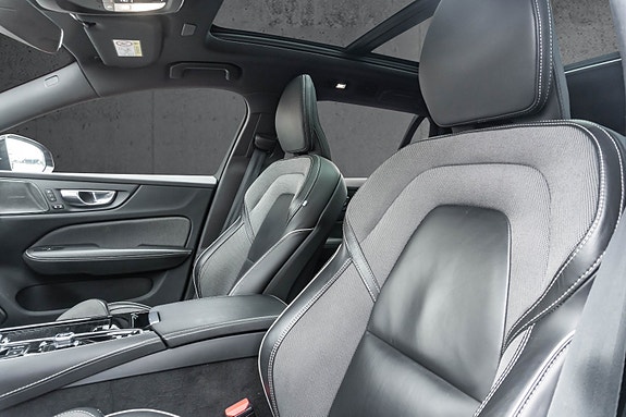 Volvo V60 16 of 30