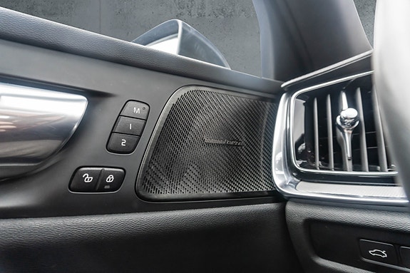 Volvo V60 27 of 30
