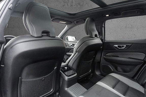 Volvo V60 20 of 30