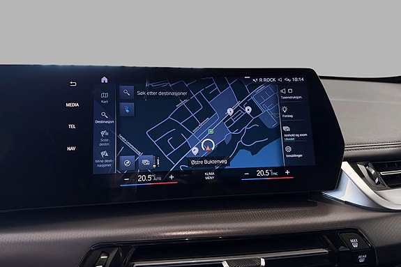 BMW iX1 21 of 29