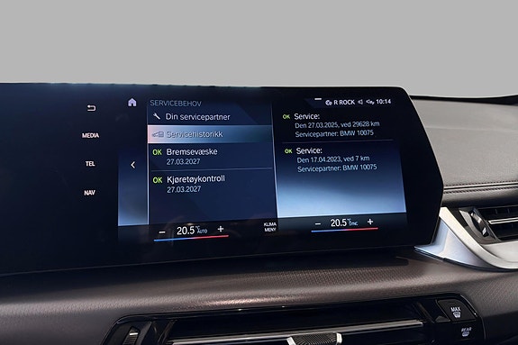 BMW iX1 22 of 29
