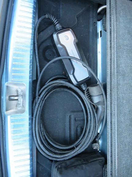 Mercedes-Benz C350 e 24 of 28