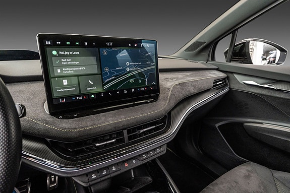 Skoda Enyaq RS 12 of 25
