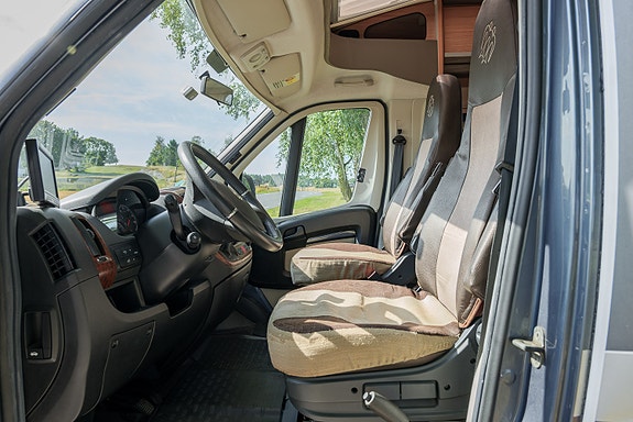 Knaus SKY TI 650 19 of 30