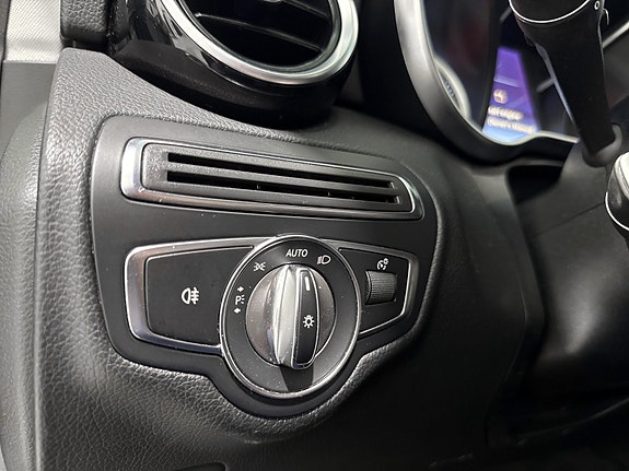 Mercedes-Benz C220 d 17 of 21