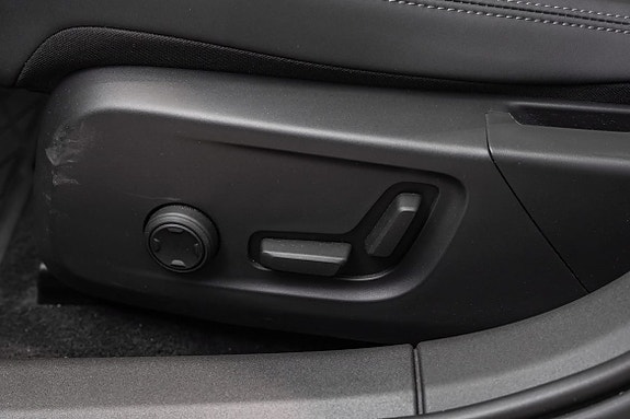 Polestar 2 11 of 30