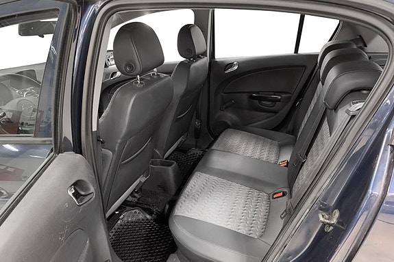 Opel Corsa 4 of 12