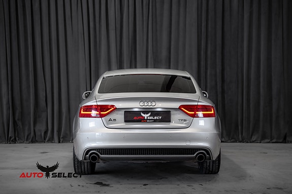 Audi A5 9 of 30