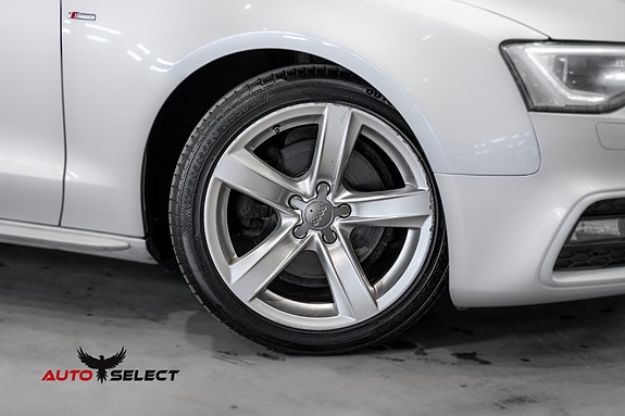 Audi A5 3 of 30