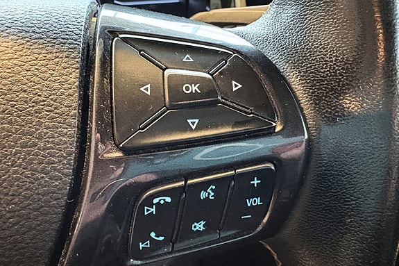 Ford Ranger 16 of 22