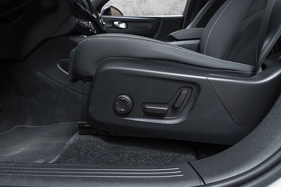Volvo C40 16 of 30