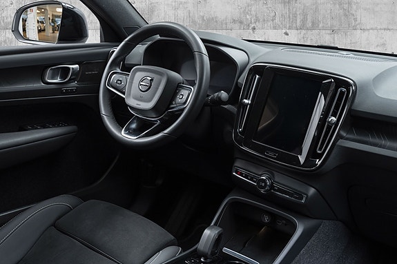 Volvo C40 14 of 30