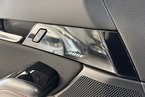 Mazda CX-30 12 of 20