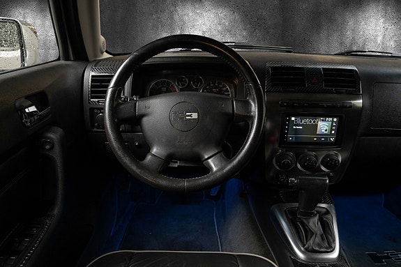 Hummer H3 26 of 30