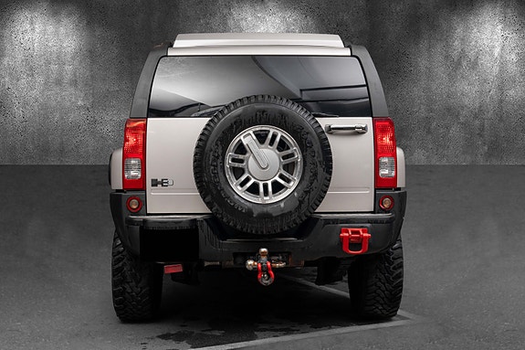 Hummer H3 10 of 30