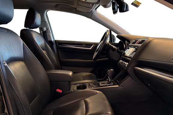 Subaru Outback 16 of 17