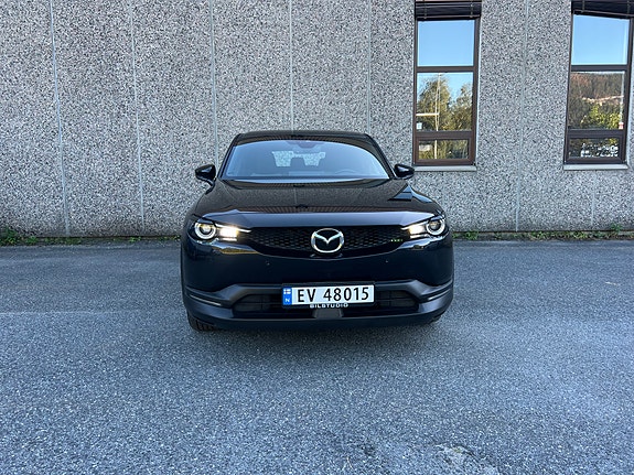 Mazda MX-30 2 of 27