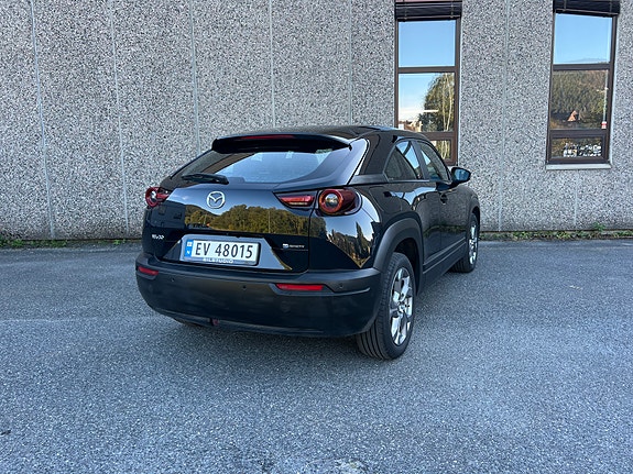 Mazda MX-30 5 of 27