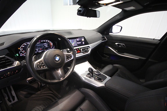 BMW M340d 15 of 30