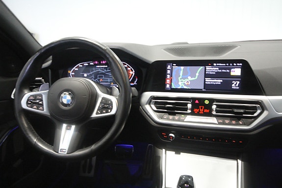 BMW M340d 21 of 30