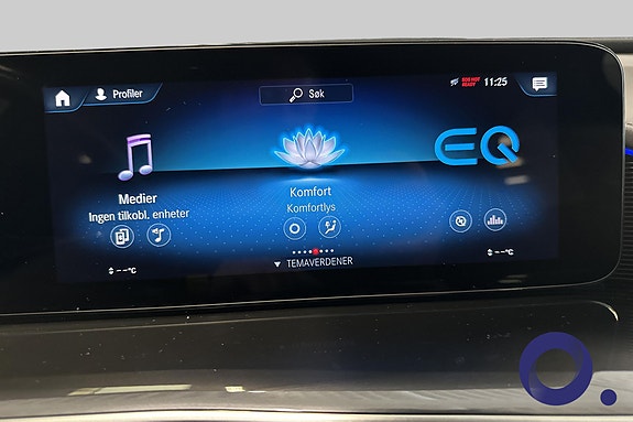 Mercedes-Benz EQC400 18 of 30