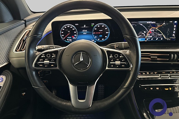 Mercedes-Benz EQC400 11 of 30