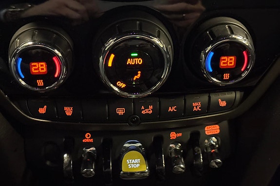 MINI Countryman Cooper SE 21 of 30
